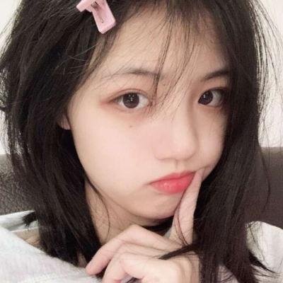 站起来的女孩